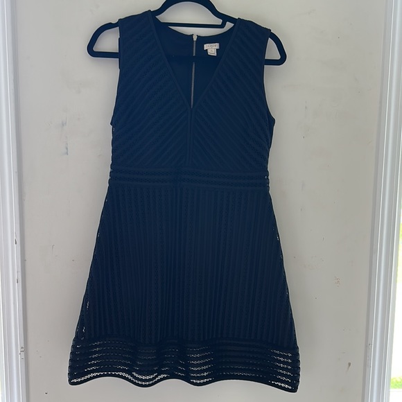 J. Crew v neck black dress - Picture 2 of 7